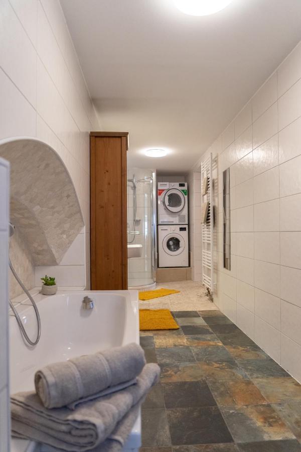 Modern Apartment In The City Center Of Bad Ischl Exterior foto